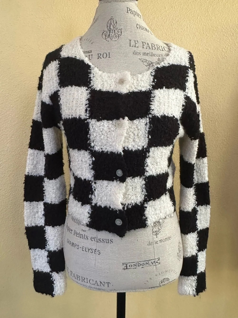 Moon River Checkerboard Fuzzy Cropped Cozy Cardigan Sweater Black/Ivory XS NWT!